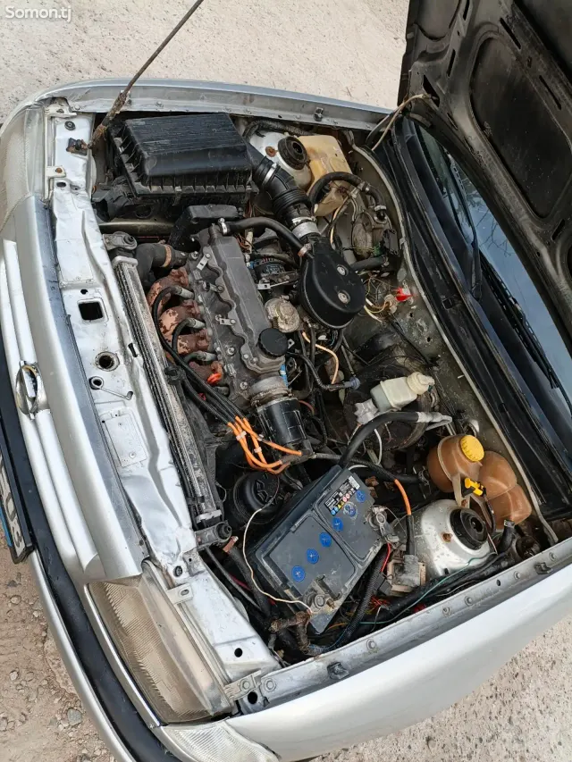 Opel Astra F 1993 · 1.6 MT