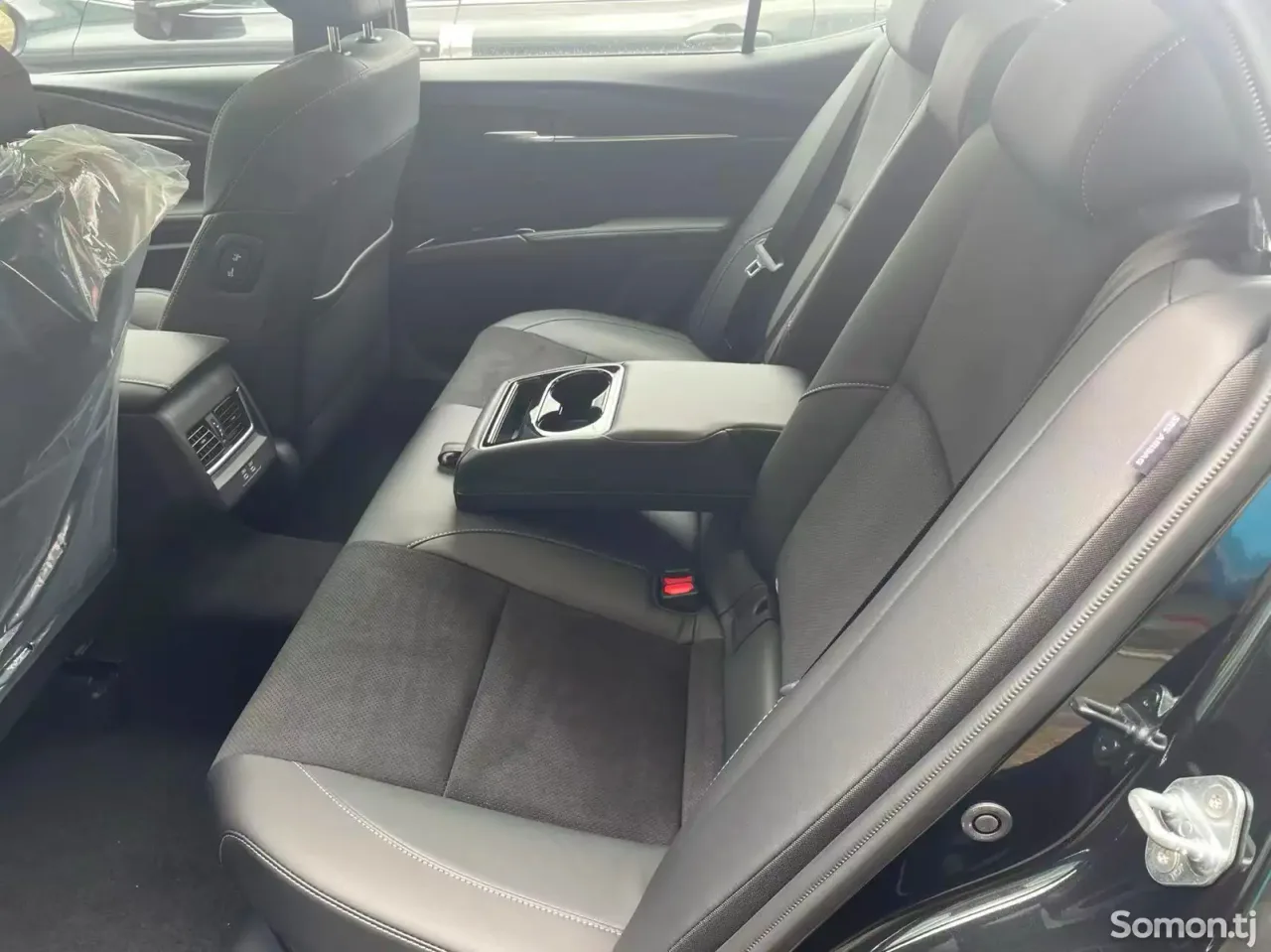 Toyota Camry 2026 · 2.5 AT