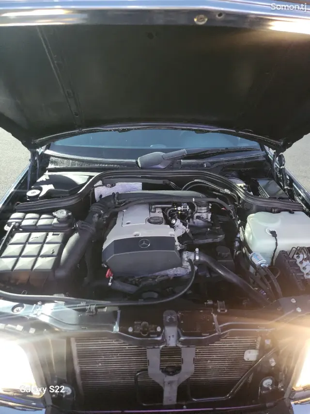 Mercedes-Benz C class 2000 · 2.0 AT