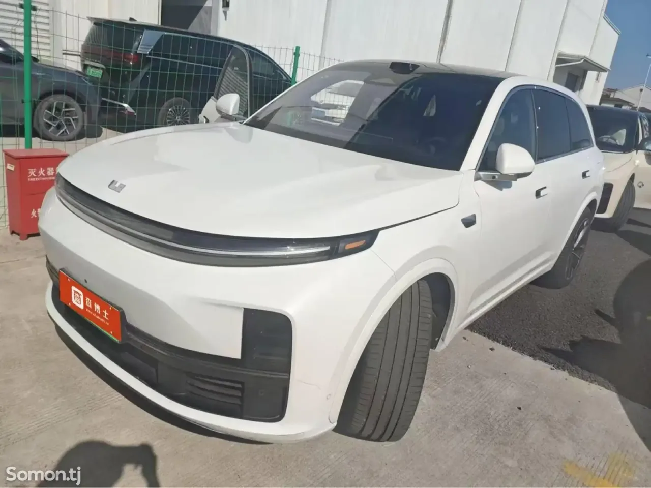 Li Auto (Lixiang) L7 2025 · AT