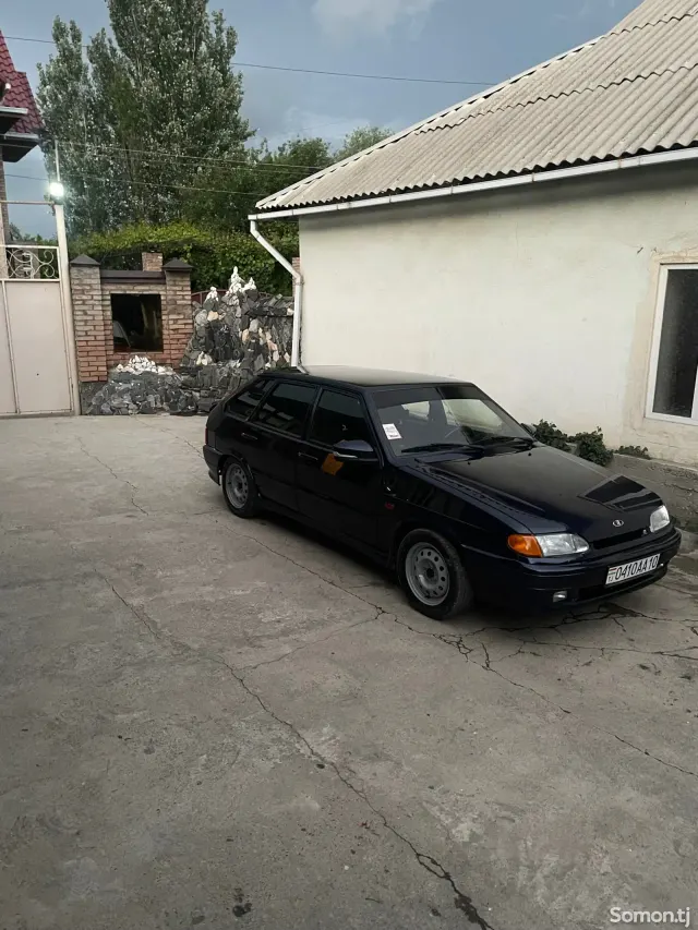 Lada (ВАЗ) 2114 2010 · 1.6 MT