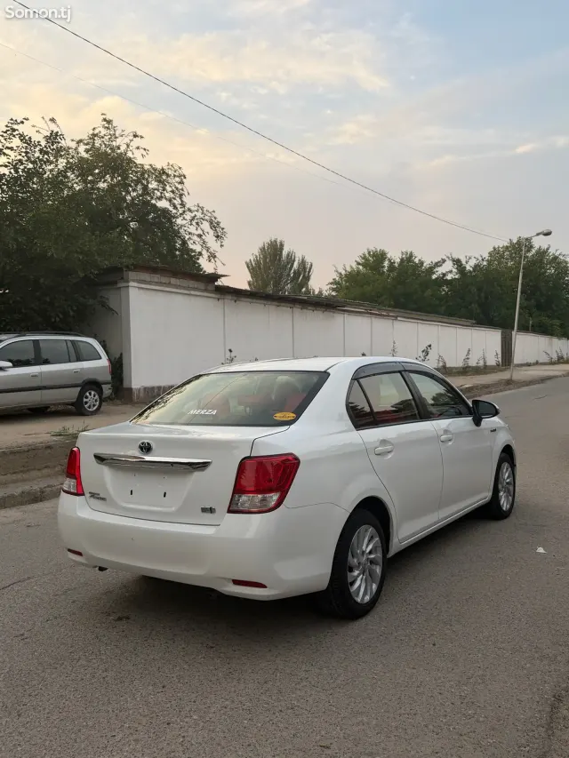 Toyota Axio 2014 · 1.5 AT