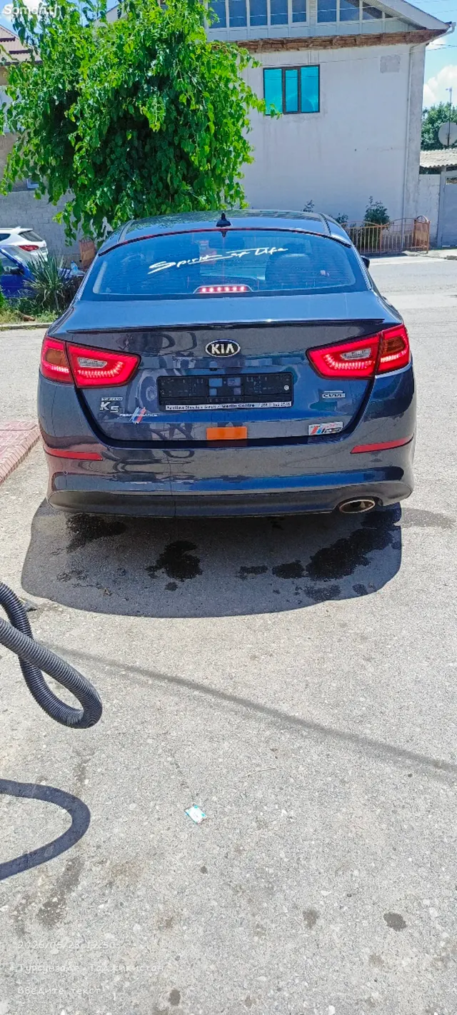 Kia K5 2014 · 2.0 AT