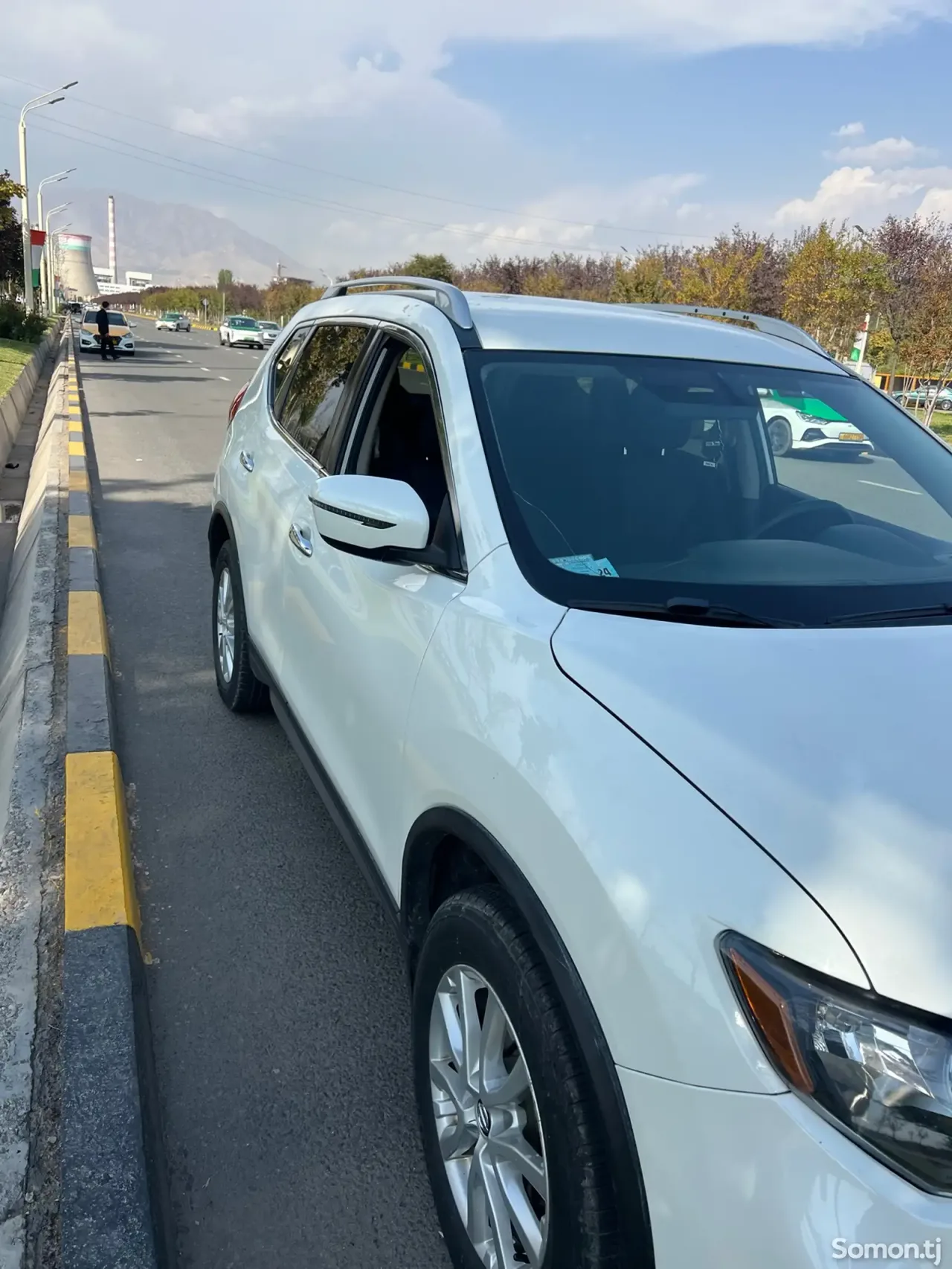 Nissan Rogue 2017 · 2.5 CVT