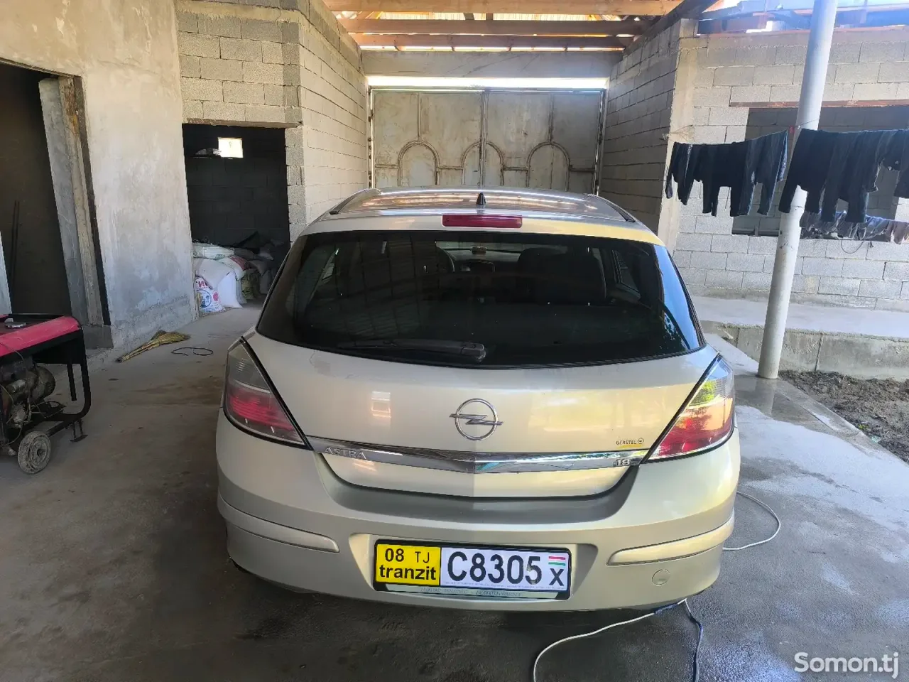 Opel Astra H 2006 · 1.8 AT