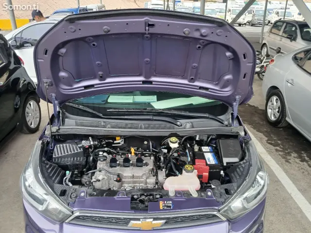 Chevrolet Spark 2015 · 0.8 AT