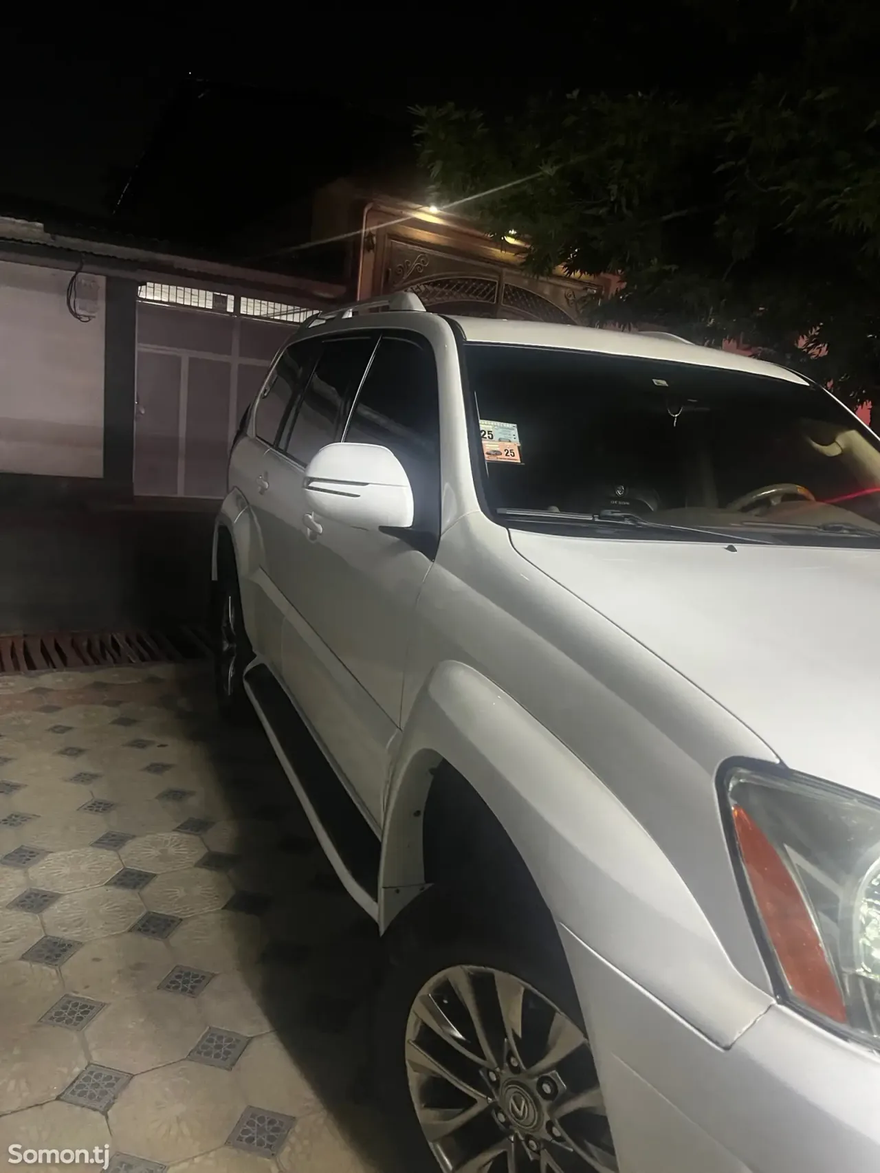 Lexus GX series 2005 · 4.7 AT