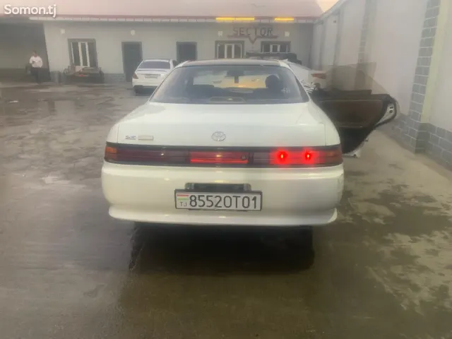 Toyota Mark II 1996 · 2.5 AT