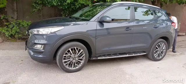 Hyundai Tucson 2019 · 1.6 AT