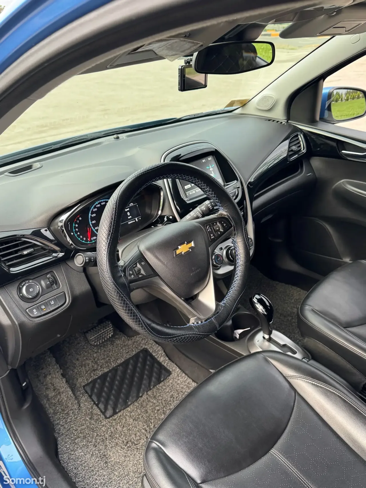 Chevrolet Spark 2017 · 1.4 AT