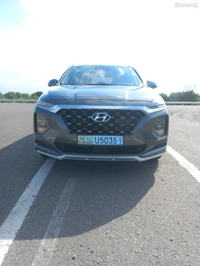 Hyundai Santa Fe 2018 · 2.0 AT