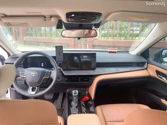 Toyota Camry 2026 · 2.0 AT