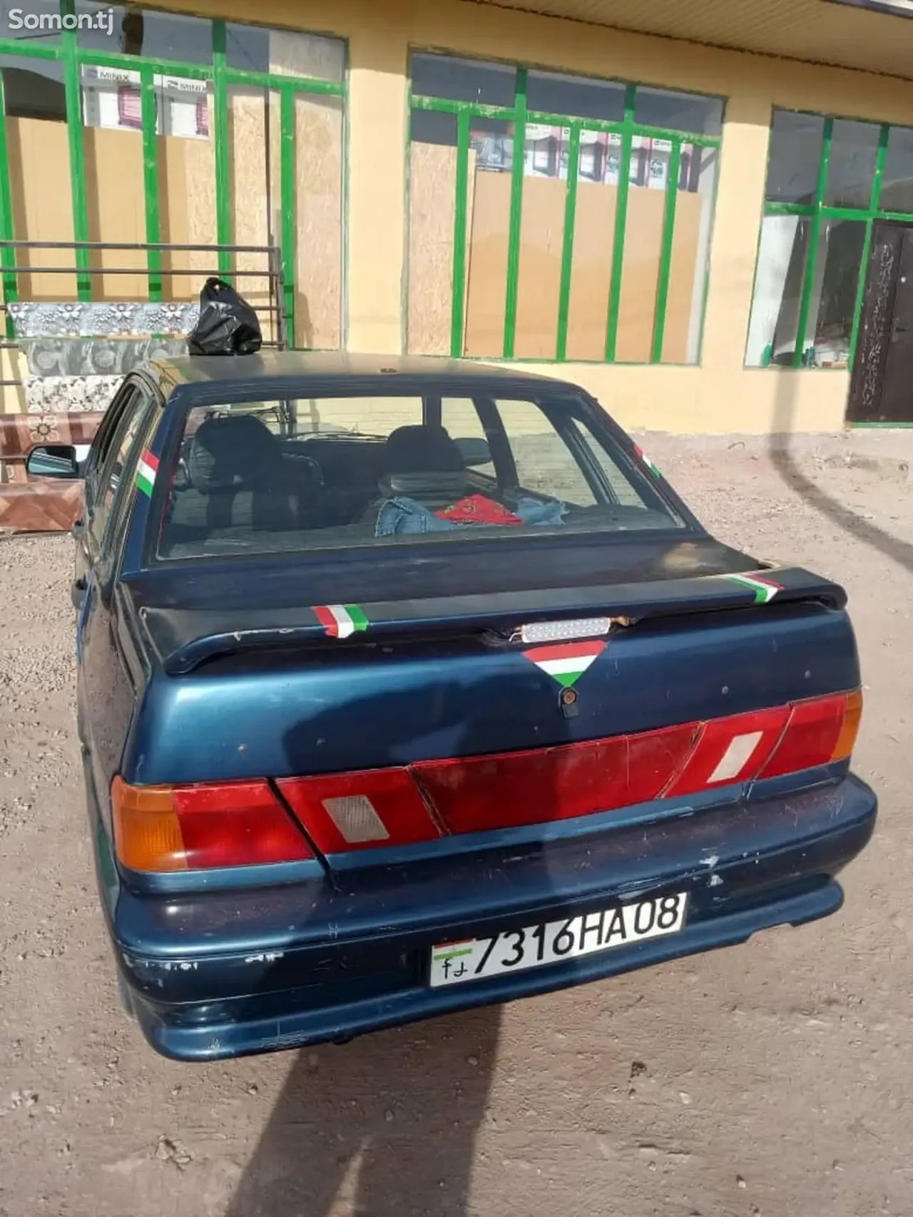 Lada (ВАЗ) 2115 2004 · MT