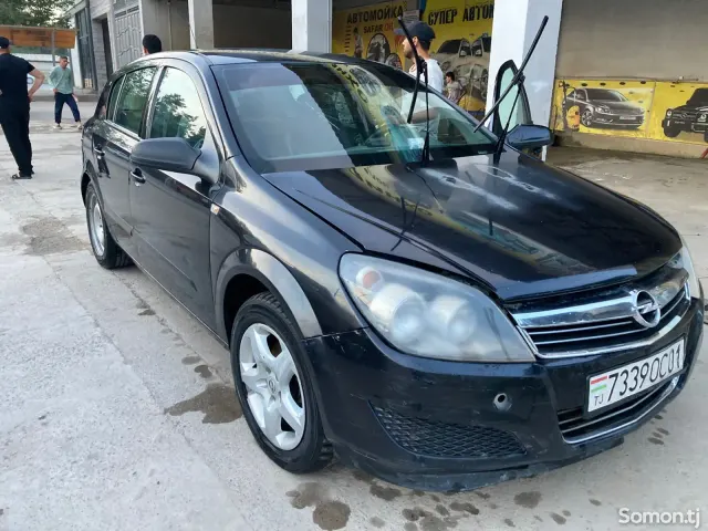 Opel Astra H 2007 · 1.8 MT