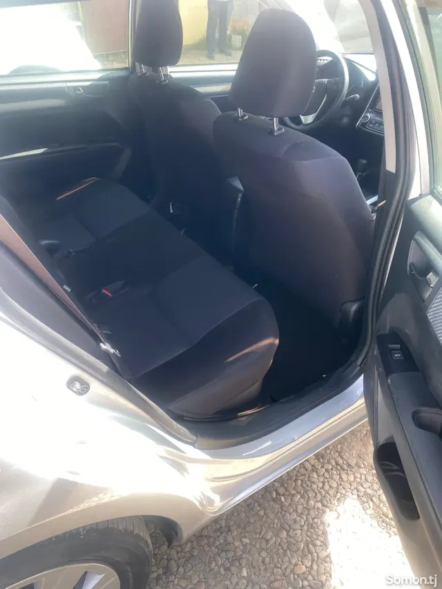Toyota Fielder 2014 · 1.5 AT