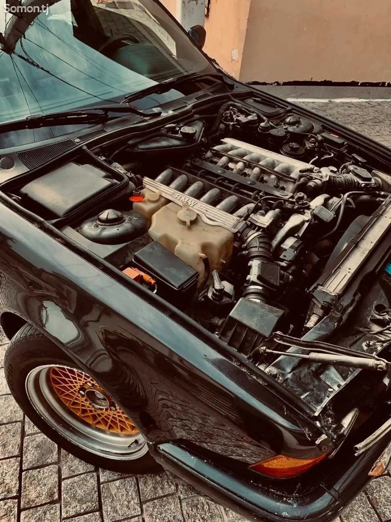 BMW 7 series 1991 · 5.0 AT