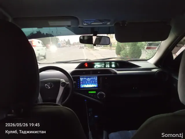 Toyota Aqua 2014 · 1.5 AT