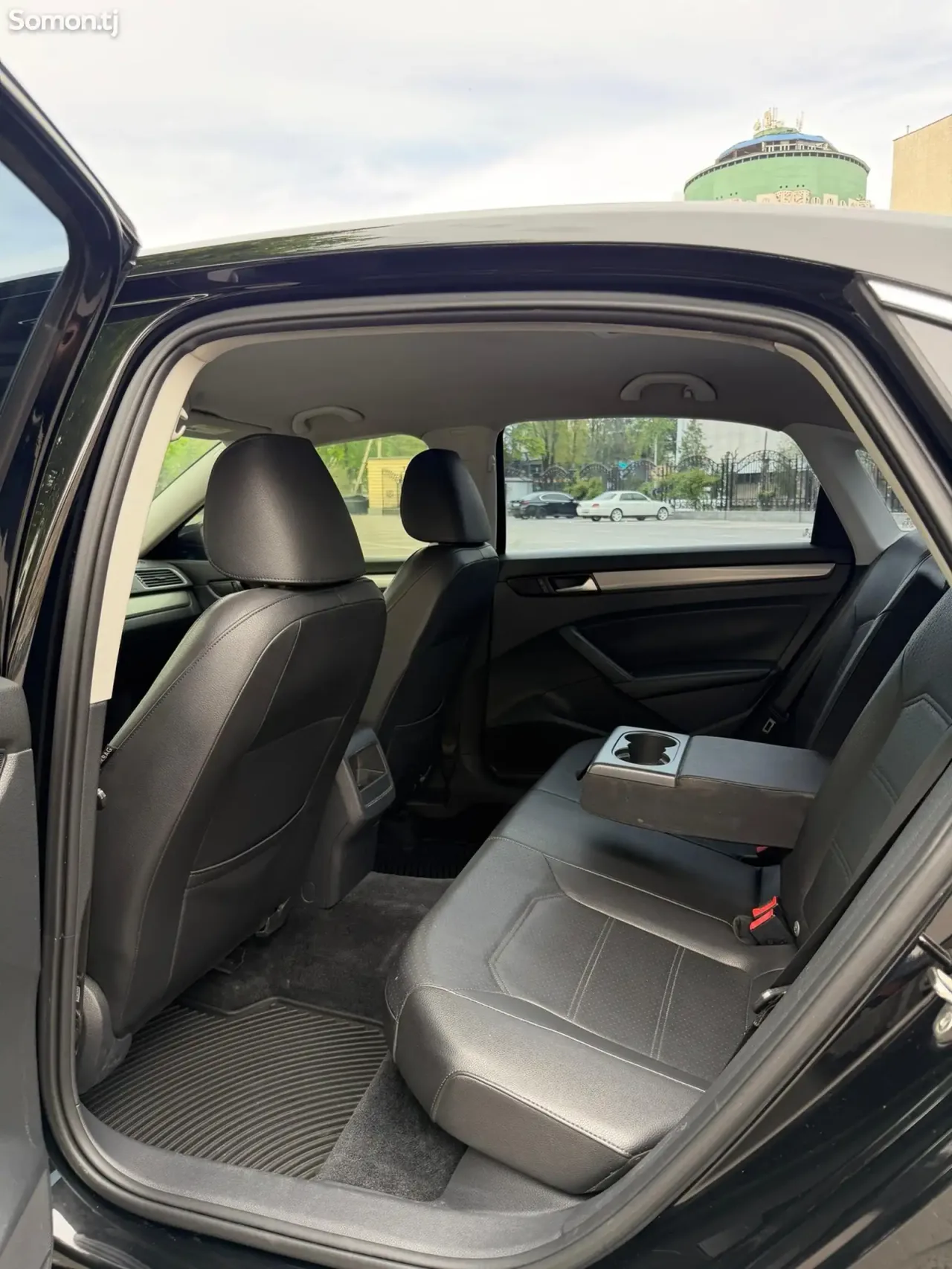 Volkswagen Passat 2015 · 1.8 AT