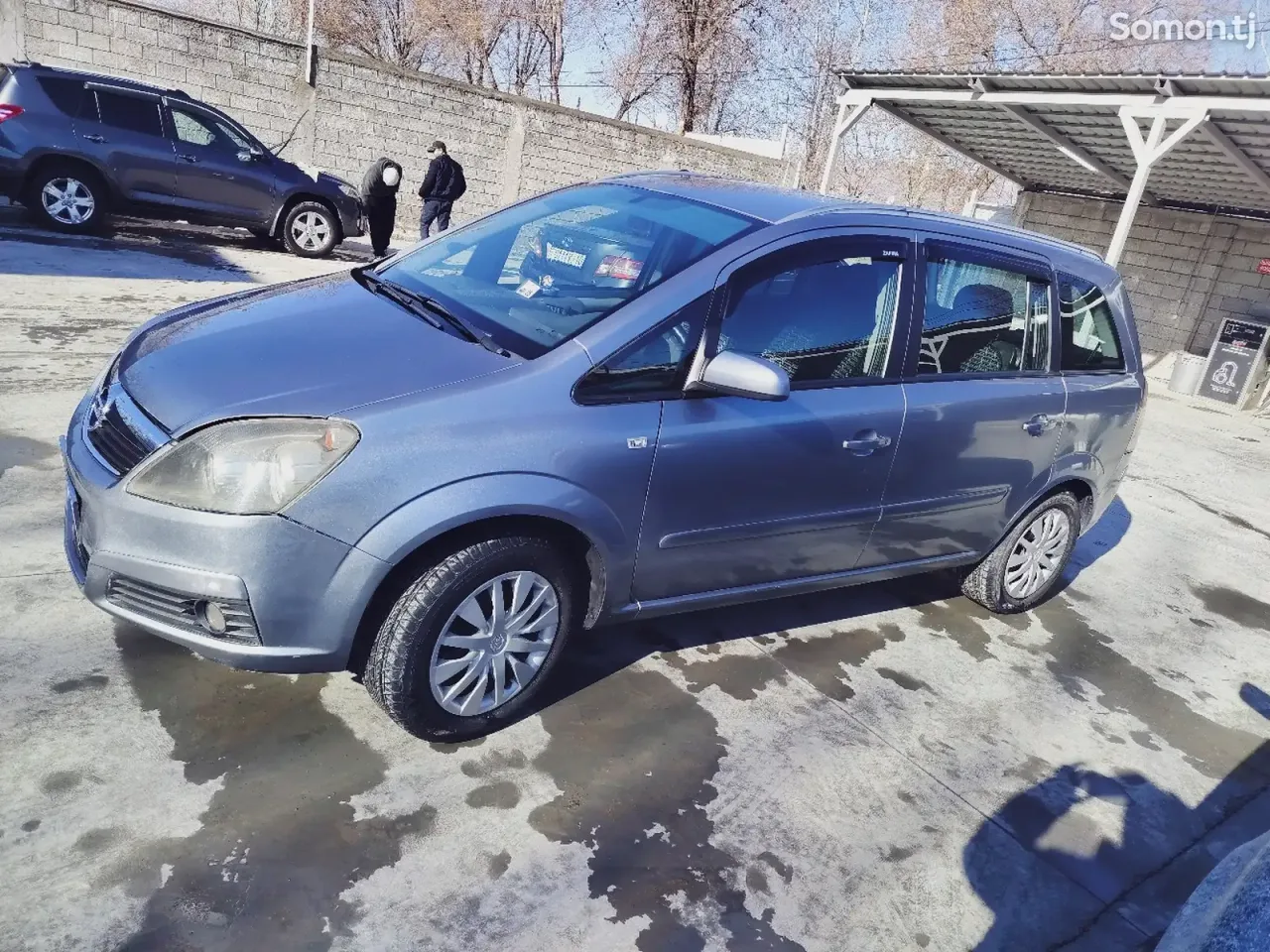 Opel Zafira 2007 · 1.8 MT