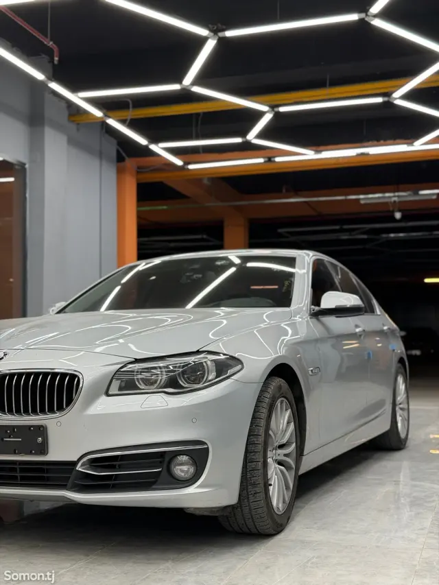 BMW 5 series 2014 · 2.0 AT