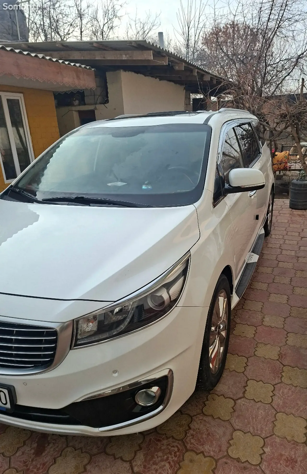 Kia Carnival 2014 · 2.2 AT