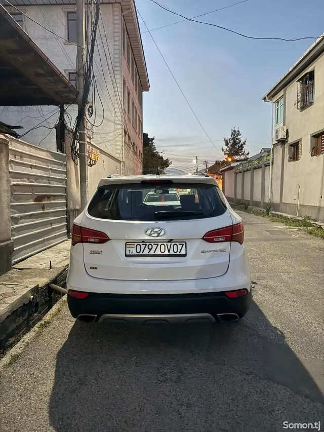 Hyundai Santa Fe 2004 · 2.2 AT