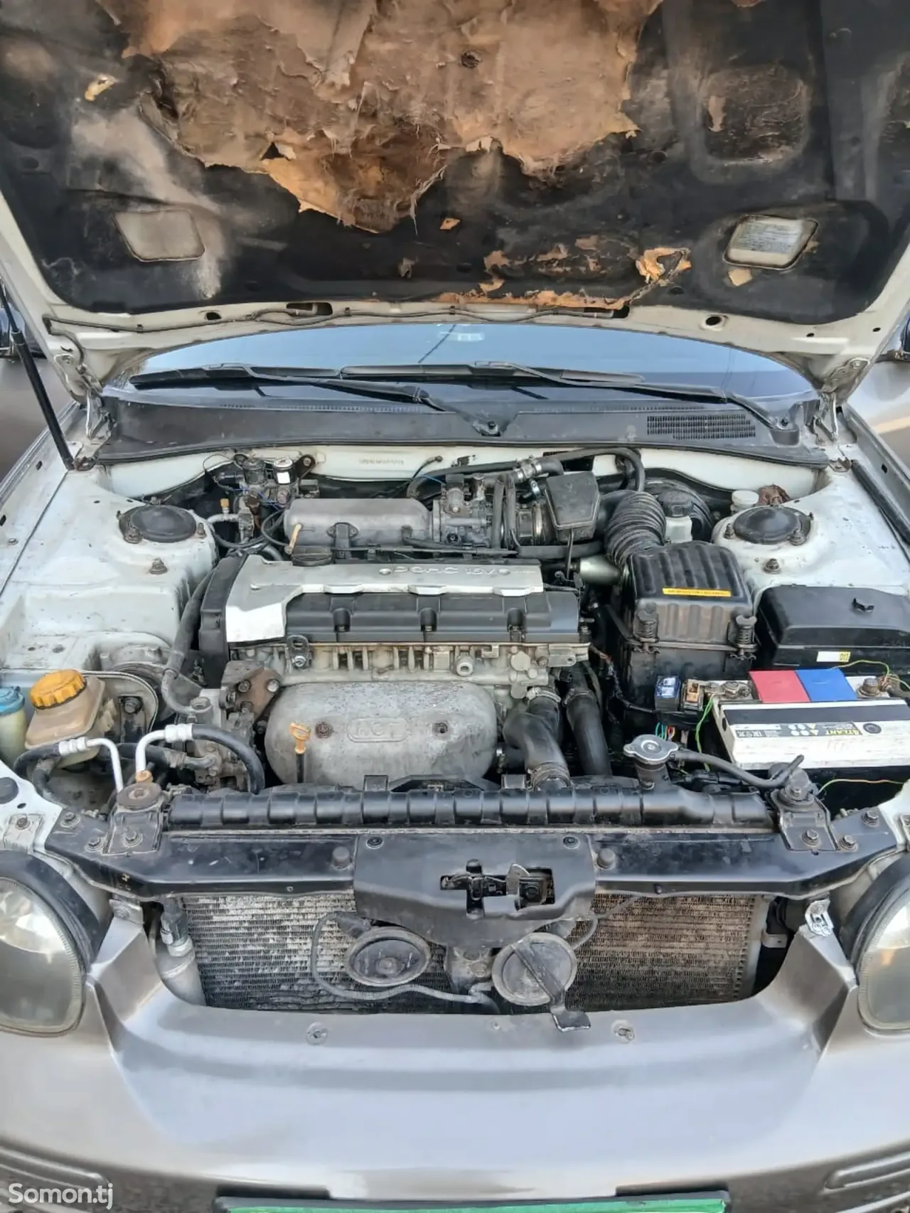 Hyundai Sonata 2004 · 1.6 MT