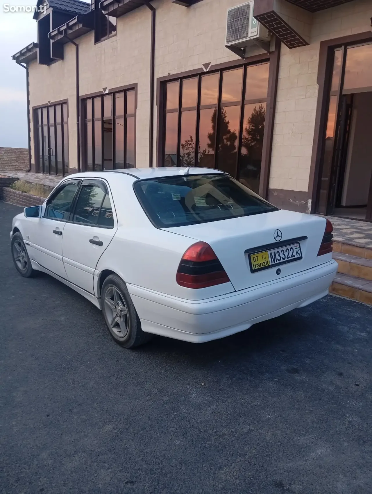Mercedes-Benz C class 1994 · 1.8 MT