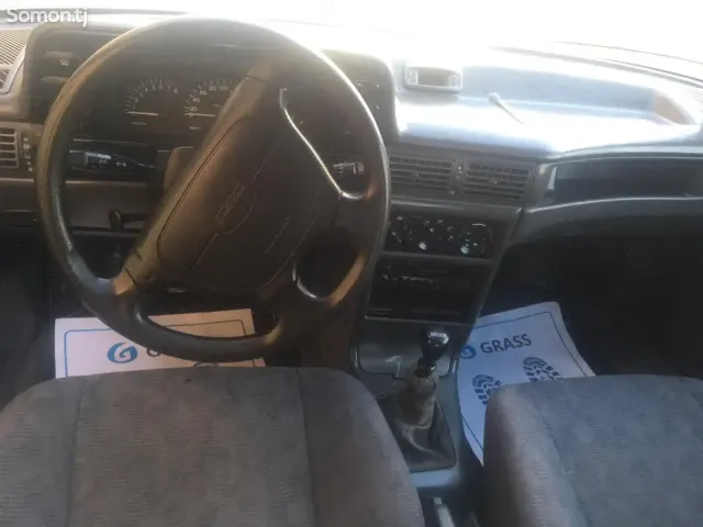 Daewoo Nexia 1996 · 1.5 MT