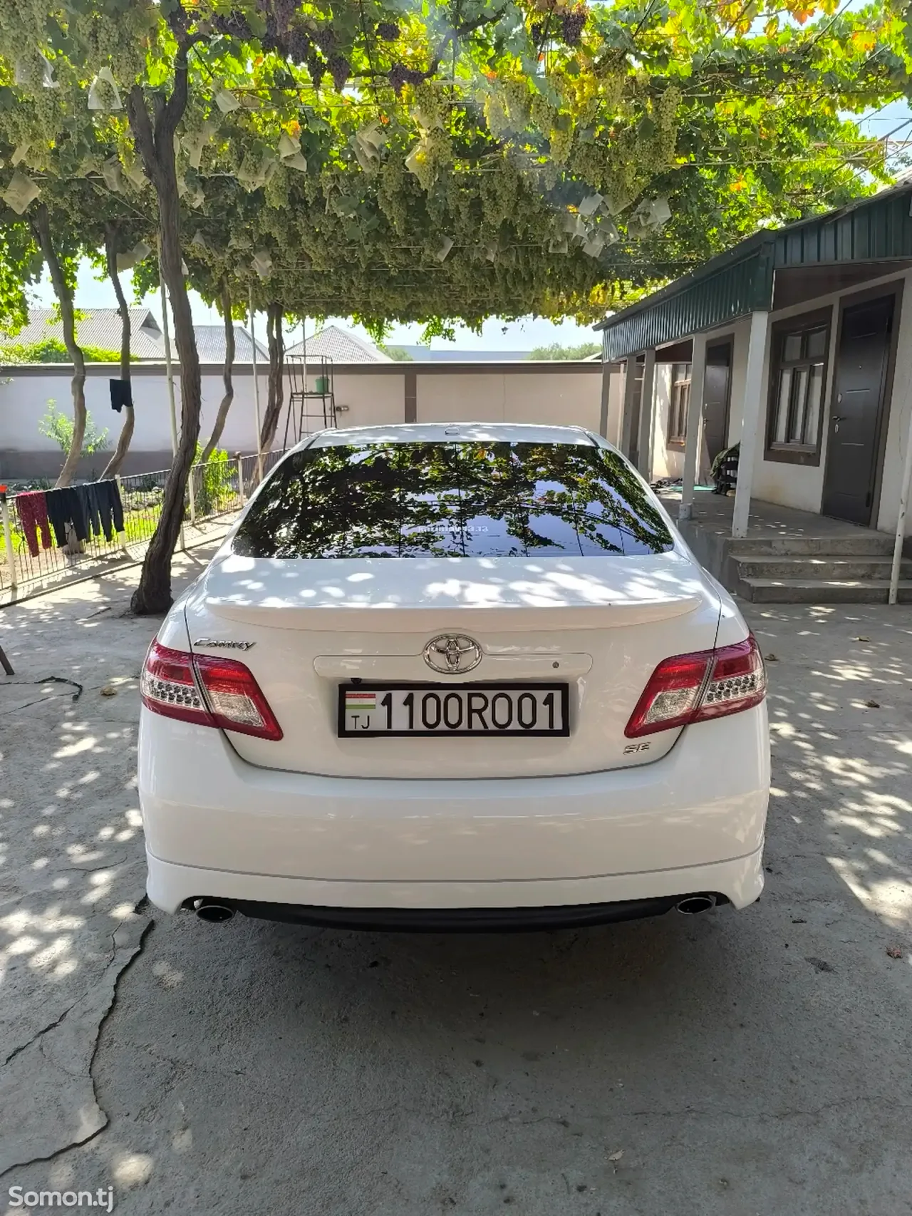 Toyota Camry 2010 · 2.5 AT