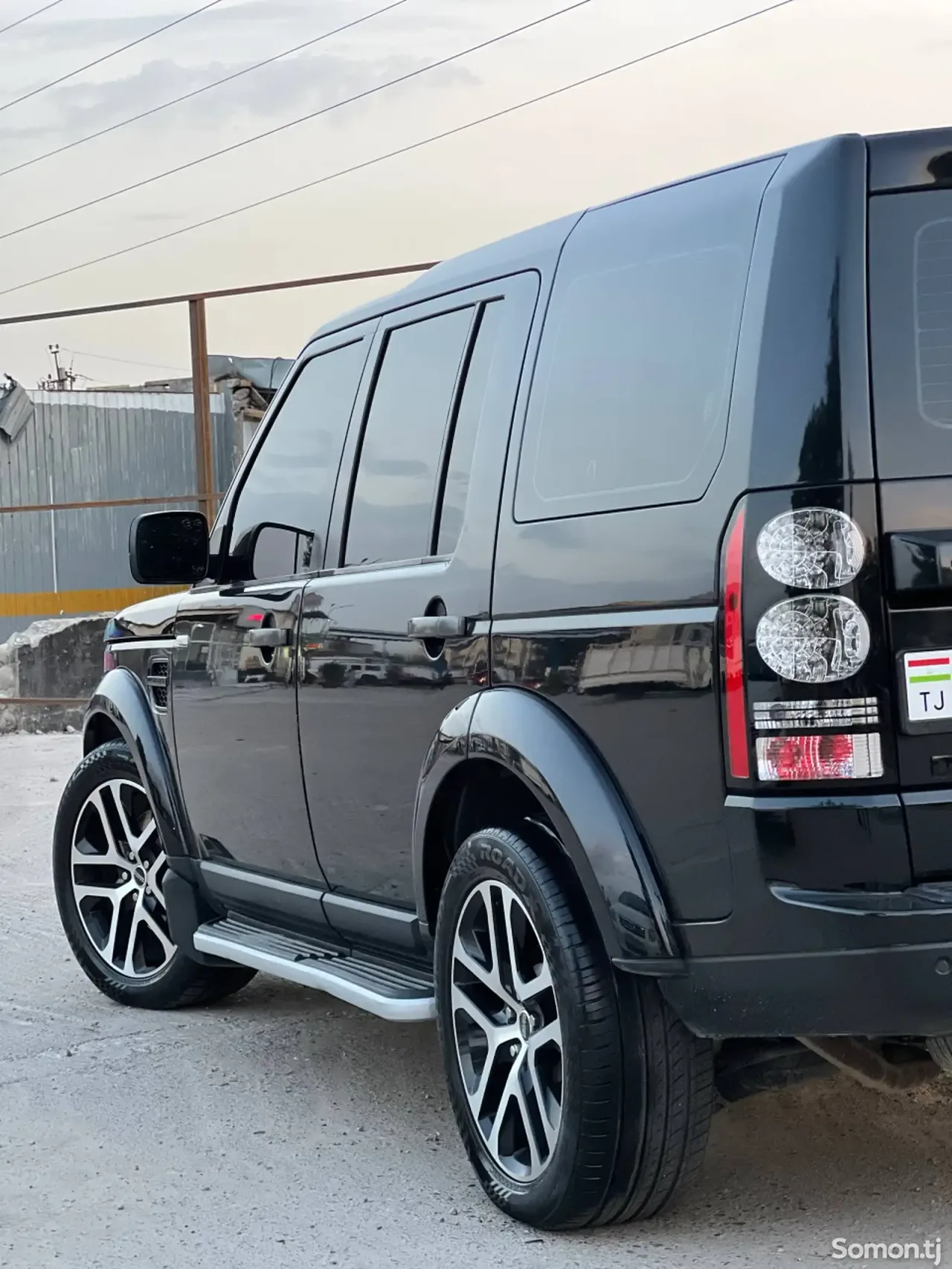 Land Rover Discovery 2014 · 5.0 AT
