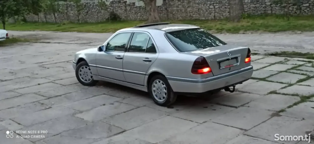 Mercedes-Benz C class 1996 · 1.8 MT