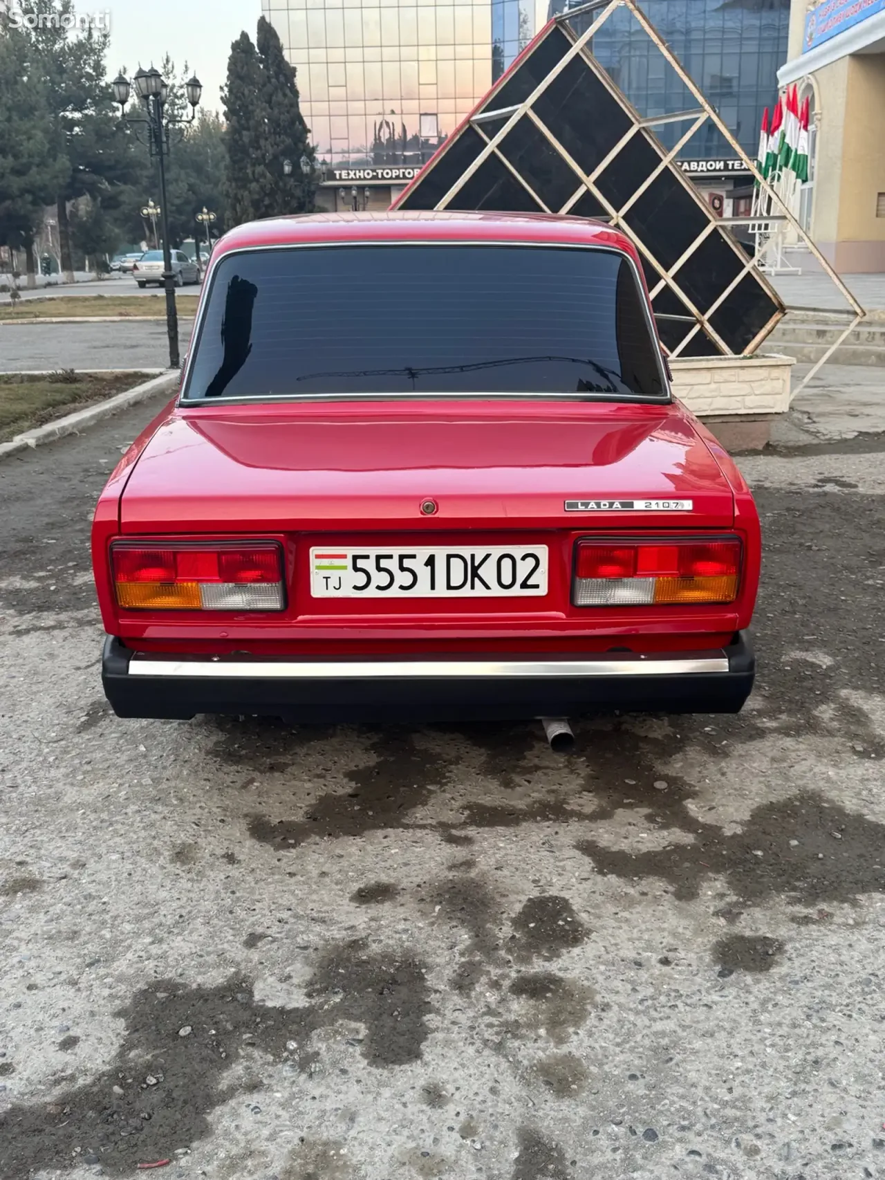 Lada (ВАЗ) 2107 1990 · 1.6 MT