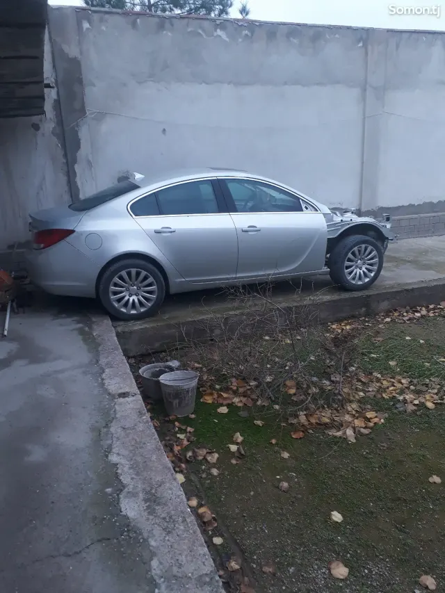 Opel Insignia 2011 · 2.4 AT