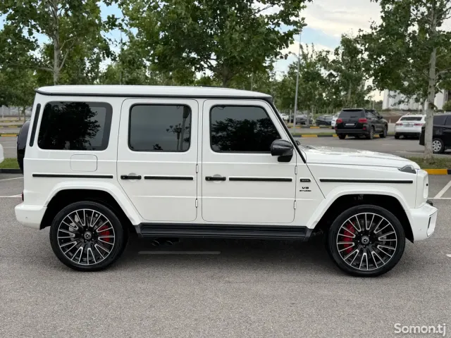 Mercedes-Benz G class 2020 · 6.3 AT