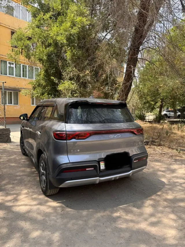 BYD Yuan Up 2025 · AT