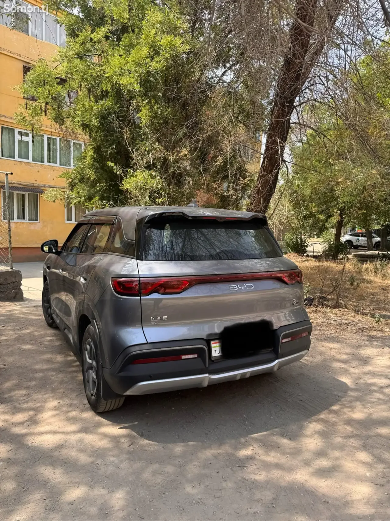 BYD Yuan Up 2025 · AT