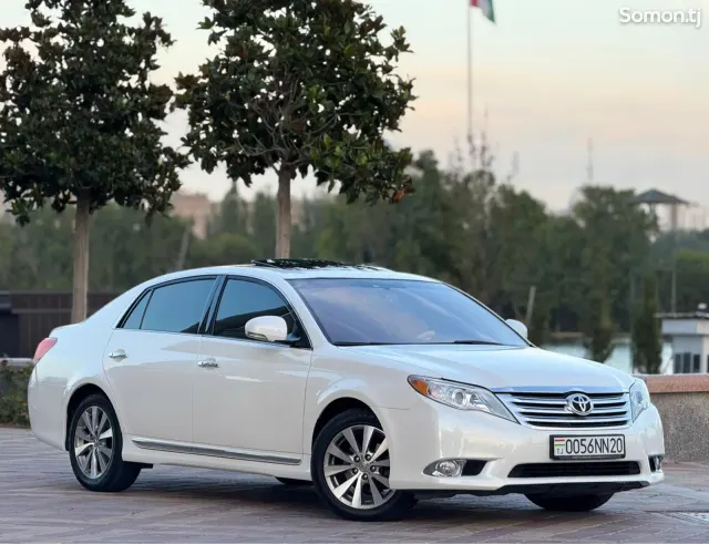 Toyota Avalon 2010 · 3.5 AT