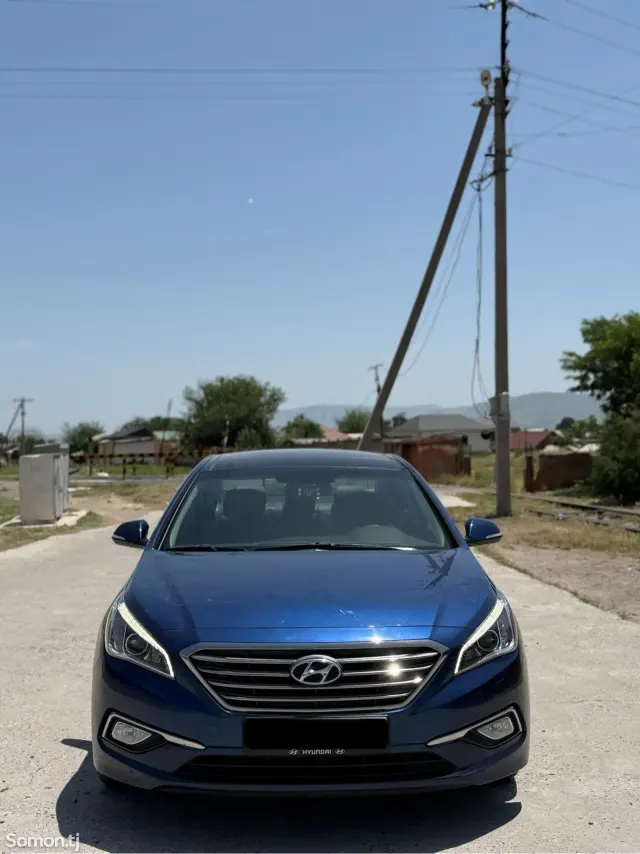 Hyundai Sonata 2016 · 2.0 AT
