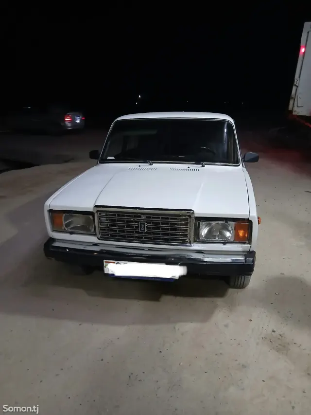 Lada (ВАЗ) 2107 2003 · 1.6 MT