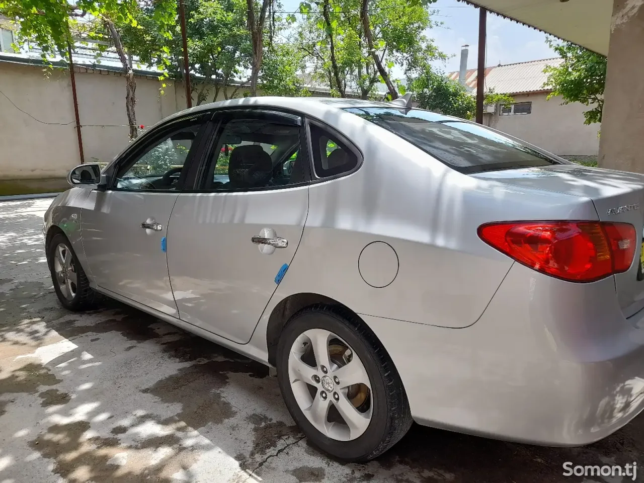Hyundai Avante 2007 · 1.6 AT
