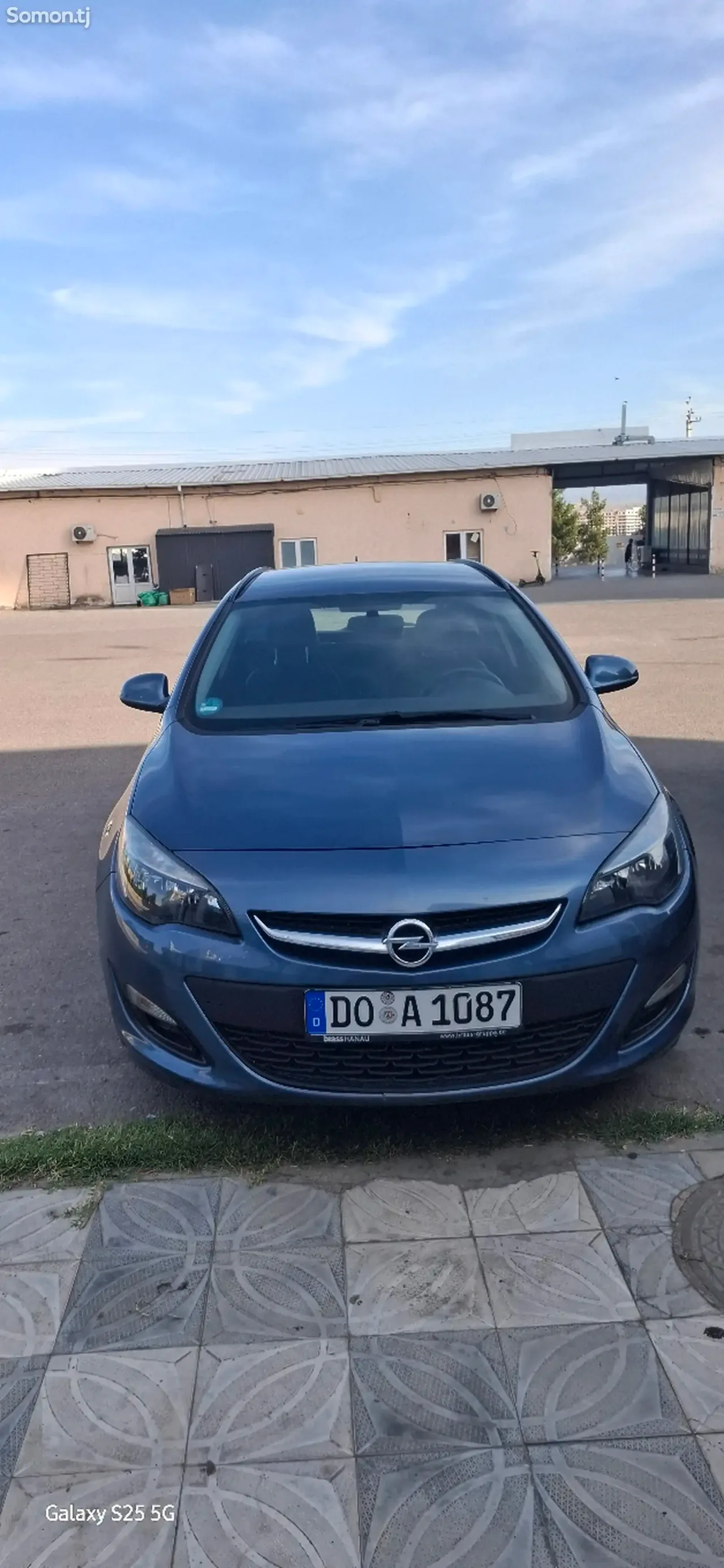 Opel Astra J 2015 · 1.4 MT