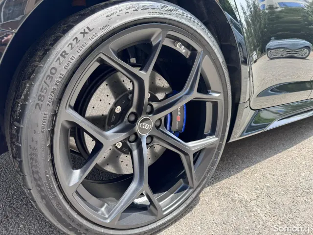 Audi RS6 2026 · 4.0 AT