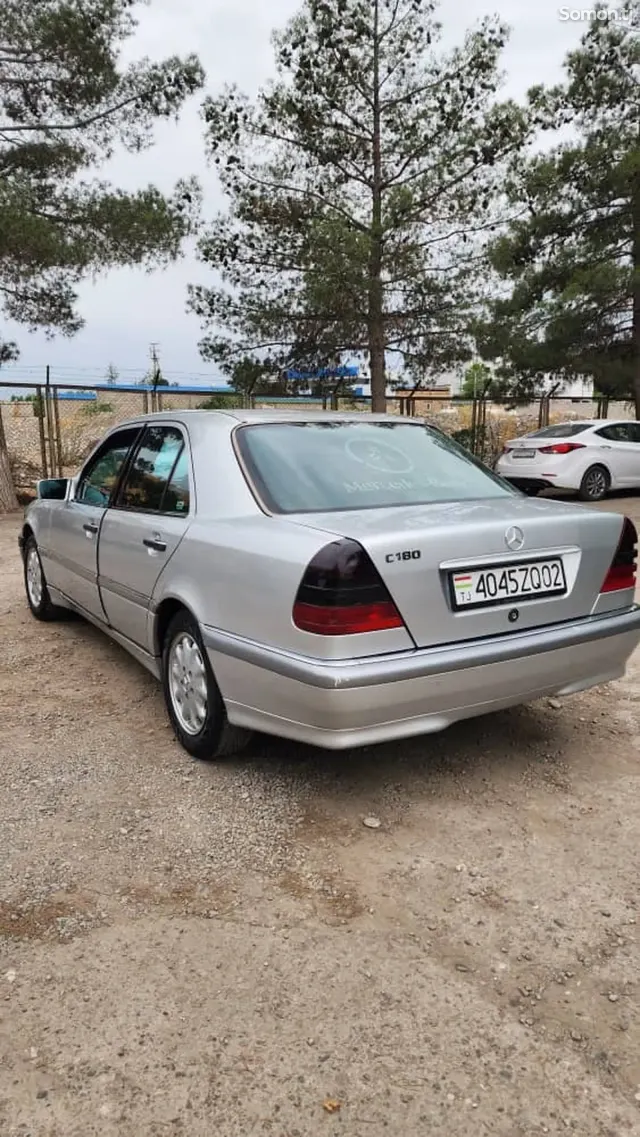 Mercedes-Benz C class 1995 · 1.8 MT