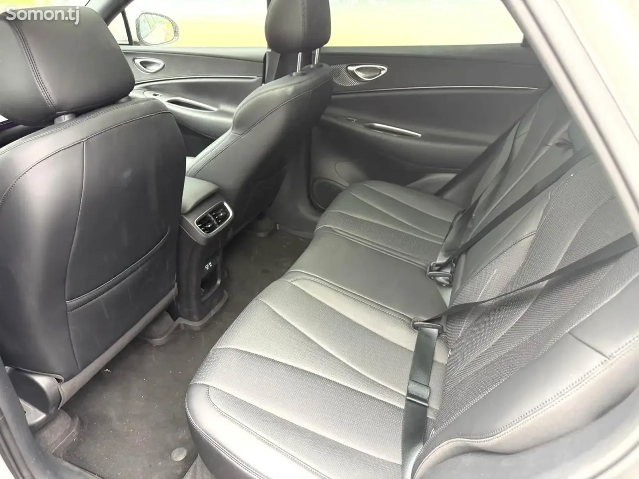 BYD Sea Lion 06 2025 · AT