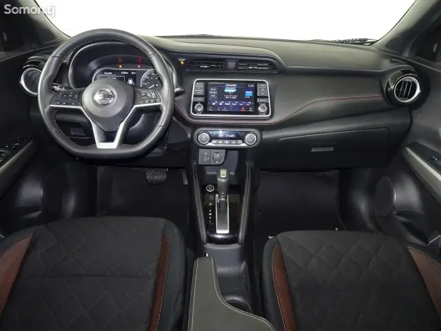 Nissan Juke 2020 · 1.6 AT