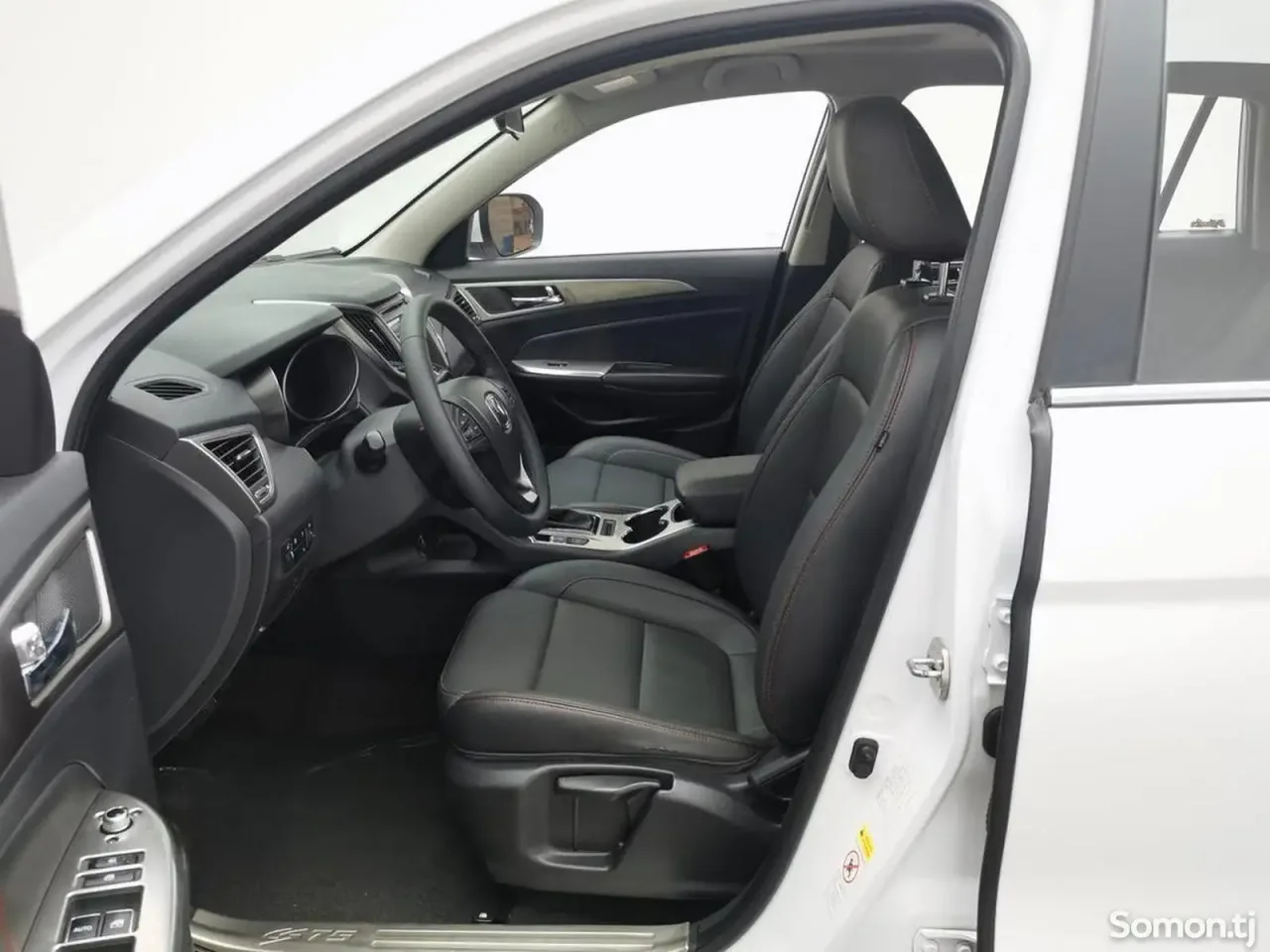 Changan CS75 2016 · 1.8 AT