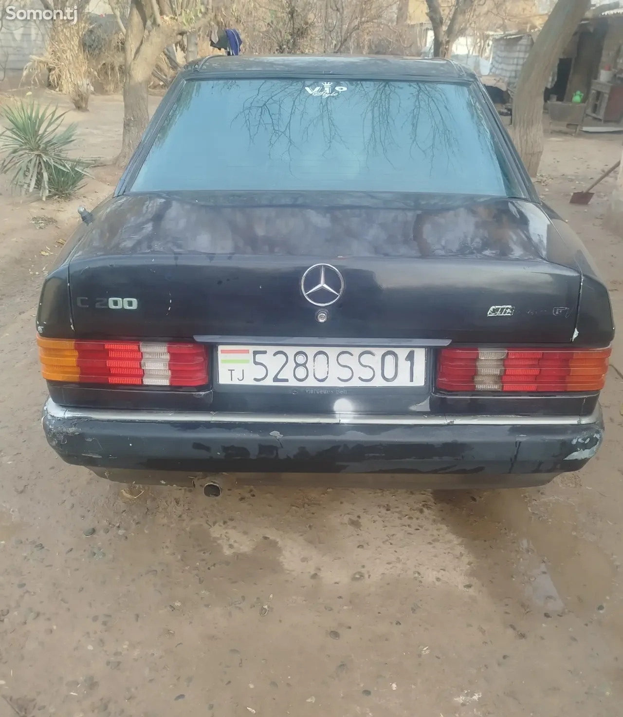 Mercedes-Benz W124 1989 · 1.8 MT