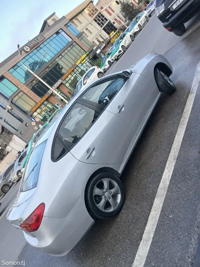 Hyundai Avante 2007 · 1.6 AT