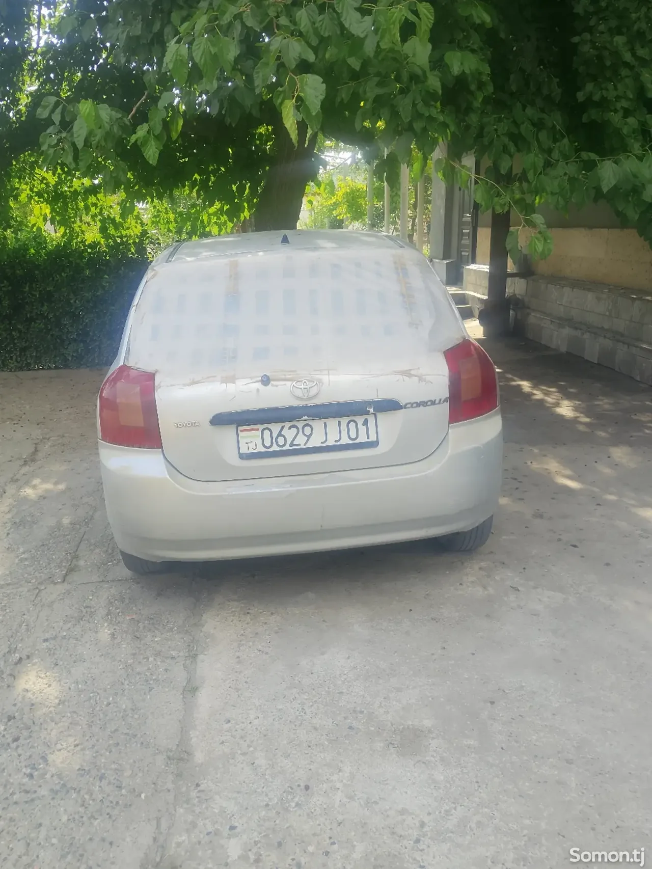 Toyota Corolla 2002 · 1.6 MT